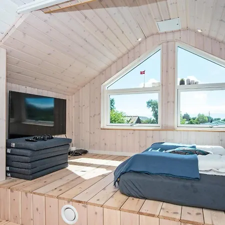 10 Person In Juelsminde-by Traum Feriehus Sonderby (Midtjylland)